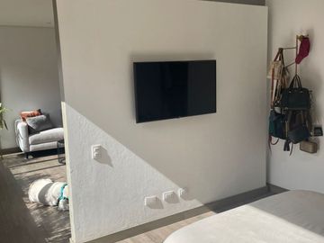 VENTA APARTAMENTO DISEÑO ALVARO GIRALDO CON BUENA ILUMINACIÓN