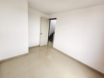Venta de casa en conjunto, Calderon, Zabala, Panamericana norte