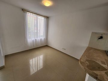 Venta de casa en conjunto, Calderon, Zabala, Panamericana norte