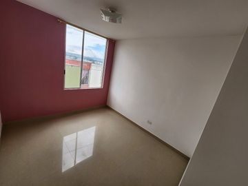 Venta de casa en conjunto, Calderon, Zabala, Panamericana norte