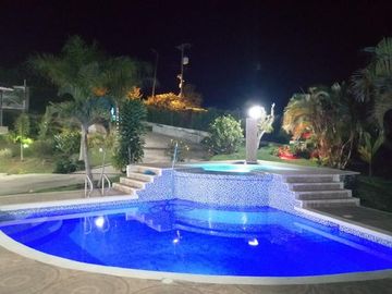VENDO CASA CAMPESTRE LAGO CALIMA
