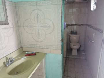 CASA EN VENTA EN ESCOBEDO, NUEVO LEON, ZONA LAS ENCINAS