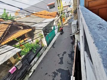 Rumah Kost 16 Kamar Tidur Dijual MURAH Di Kebon Jeruk Jakarta Barat