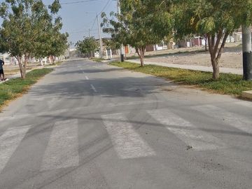 VENDO TERRENO CERCA A CANCHA DE FUTBOL EN LA URB.COLINAS DEL CHIPE