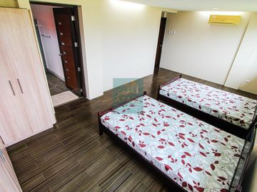 Luxurious Living in a 3BR 3-Storey House for Sale at Amara Subdivision