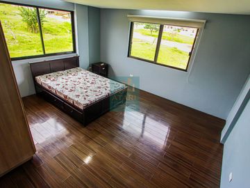 Luxurious Living in a 3BR 3-Storey House for Sale at Amara Subdivision