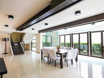 Luxurious Living in a 3BR 3-Storey House for Sale at Amara Subdivision