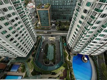 Park Terraces Point Tower | Modern Chic Two Bedroom 2BR Condo For Sale in Arnaiz Ave., Ayala Center, Makati City Near Greenbelt, Makati Med center, Fo