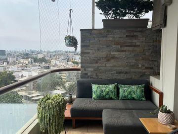 Vendo Exclusivo Dpto Frente a Parque y Vista a La Ciudad en Casuarinas Sur