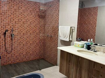 Vendo Exclusivo Dpto Frente a Parque y Vista a La Ciudad en Casuarinas Sur