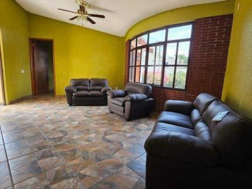 CASA EN VENTA SAN FELIPE DEL AGUA EN ESQUINA ZONA NORTE DE LA CD. OAXACA