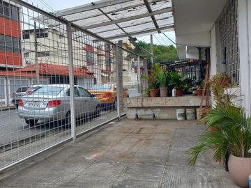 VENTA DE LINDO Y ACOGEDOR DEPARTAMENTO EN URDESA CENTRAL