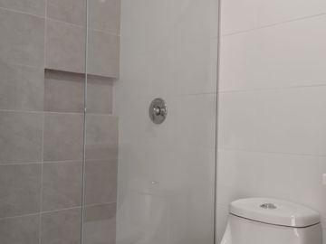Venta de apartamento piso 4 para Estrenar Barrio Manga
