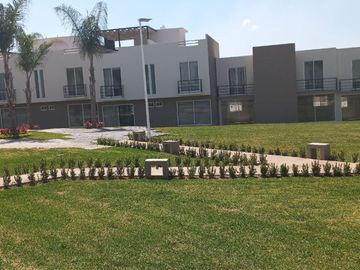 venta de casa con alberca rodeada de los pueblos mágicos de Morelos
