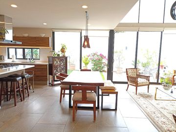 Residencia De Ensueño En Zibatá, Para Que Vivas Feliz Y Tranquilo. Jardín Privado. Condominio Cerrado.