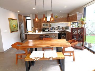 Residencia De Ensueño En Zibatá, Para Que Vivas Feliz Y Tranquilo. Jardín Privado. Condominio Cerrado.