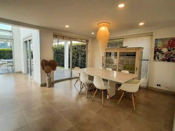 VENTA DE CASA DE 254m2 EN CONJUNTO CERRADO EN LA FLORIDA, MANIZALES CALDAS