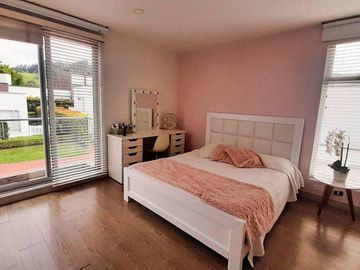 VENTA DE CASA DE 254m2 EN CONJUNTO CERRADO EN LA FLORIDA, MANIZALES CALDAS