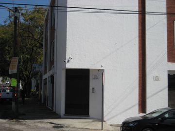 EN VENTA EDIFICIO CON MAGNIFICA UBICACION EN ESQUINA EN CUERNAVACA, MORELOS.
