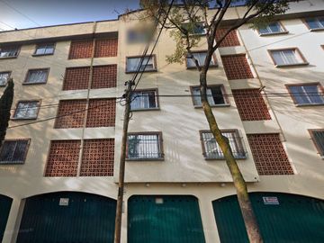 Oportunidad de Remate Bancario en Calle Lago Trasimeno 175, Los Manzanos, Miguel Hidalgo-CDMX