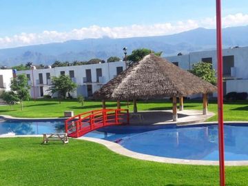 Casa en Venta con alberca de 2 recamaras  en Yautepec Morelos