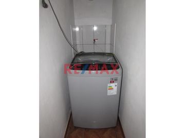 Amplio Departamento Frente Al Mall Plaza De Bellavista - Callao