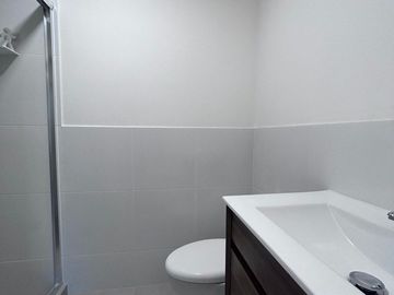 Exclusivo y Moderno Departamento + Estacionamiento + Depósito / San Isidro