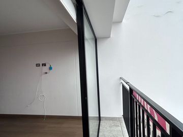 Exclusivo y Moderno Departamento + Estacionamiento + Depósito / San Isidro