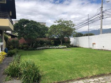 VENTA CASA SECTOR CONOCOTO