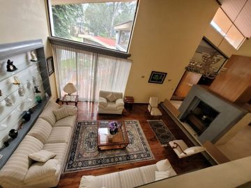 CASA EN VENTA DE 5 RECAMARAS EN EL CAMPANARIO PUEBLA