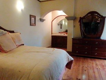 CASA EN VENTA DE 5 RECAMARAS EN EL CAMPANARIO PUEBLA