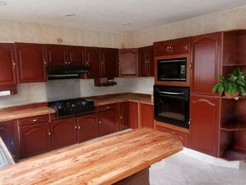 CASA EN VENTA DE 5 RECAMARAS EN EL CAMPANARIO PUEBLA