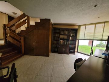 CASA EN VENTA DE 5 RECAMARAS EN EL CAMPANARIO PUEBLA