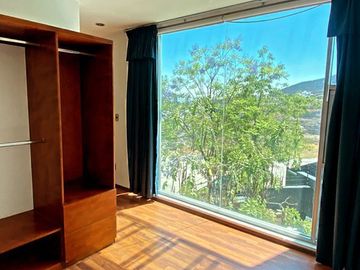 Hermosa Residencia en juriquilla Venta