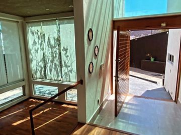 Hermosa Residencia en juriquilla Venta