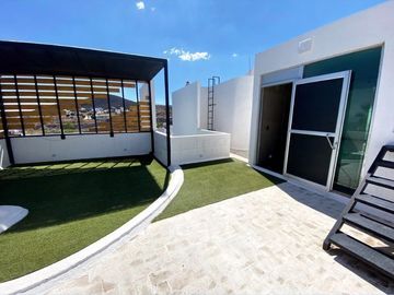 Hermosa Residencia en juriquilla Venta