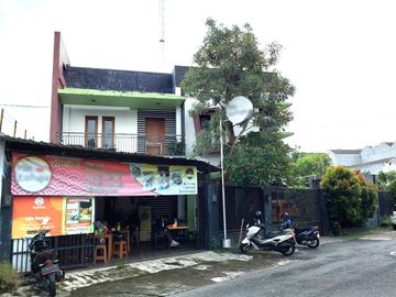 Rumah Induk dan Kos Eksklusif 22 Kamar dekat Kampus UGM