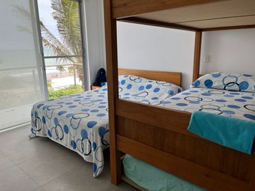 Venta de casa en Cojimies.
