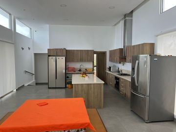 Venta de casa en Cojimies.