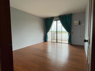 Eton South Lake Village Lakeside Corner Lot