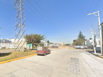 ¡¡¡GRAN OPORTUNIDAD DE INVERSIÓN CASA EN REMATE BANCARIO EN TOLUCA, EDO. DE  MEX.!!!