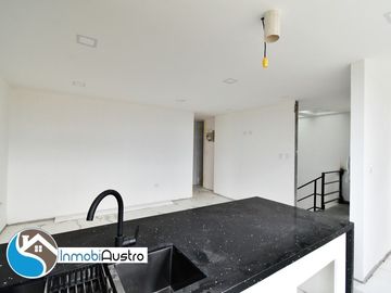 El Valle, Venta de Casa Rentera  01 LOCAL COMERCIAL + 02 APARTAMENTOS