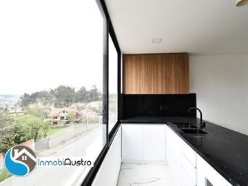 El Valle, Venta de Casa Rentera  01 LOCAL COMERCIAL + 02 APARTAMENTOS