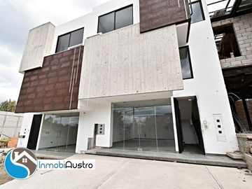 El Valle, Venta de Casa Rentera  01 LOCAL COMERCIAL + 02 APARTAMENTOS