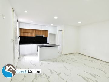 El Valle, Venta de Casa Rentera  01 LOCAL COMERCIAL + 02 APARTAMENTOS