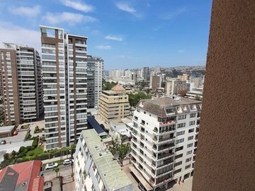 ¡OPORTUNIDAD ! .. Lindo   departamento 2D,2B   ,  sector poniente de Viña de Mar