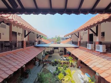 DIJUAL KOST EKSKLUSIF DAN RUMAH INDUK DI POGUNG KIDUL DEKAT UGM
