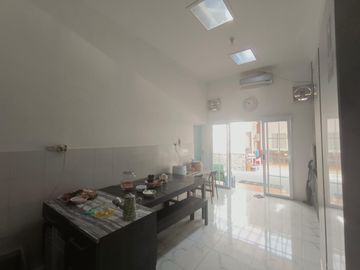 DIJUAL KOST EKSKLUSIF DAN RUMAH INDUK DI POGUNG KIDUL DEKAT UGM