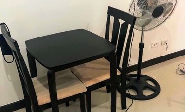 FOR LEASE! Studio unit w/ parking in the Axis Residences, Pioneer Street, Mandaluyong