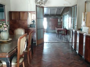 Merlo - Venta - Casa 5 Ambientes